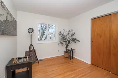 943 Cambridge Lane, Crystal Lake, IL 60014 - Photo 11