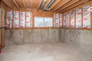 943 Cambridge Ln, Crystal Lake, IL 60014 - Photo 15