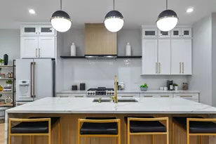 4602 N Springfield Ave, Chicago, IL 60625 - Photo 3