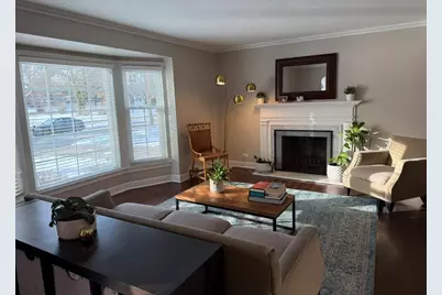 2523 Hastings Avenue, Evanston, IL 60201 - Photo 3