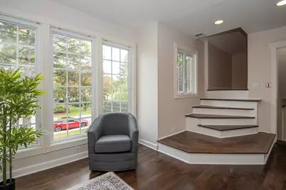 216 Flora Avenue, Glenview, IL 60025 - Photo 15