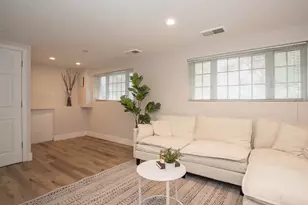 216 Flora Ave, Glenview, IL 60025 - Photo 33