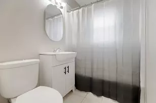 6971 Hanover St, Hanover Park, IL 60133 - Photo 9