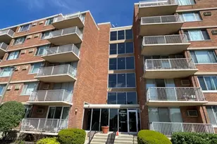 2201 S Highland Ave, Lombard, IL 60148 - Photo 1