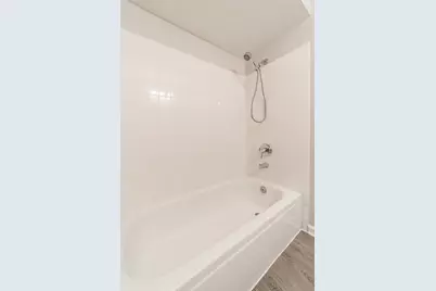 238 Driftwood Lane, Bloomingdale, IL 60108 - Photo 13