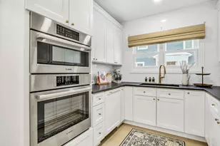 141 Park Ave, Grayslake, IL 60030 - Photo 13