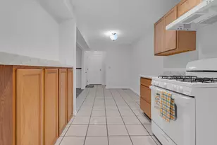 [Address not provided], Hoffman Estates, IL 60169 - Photo 11