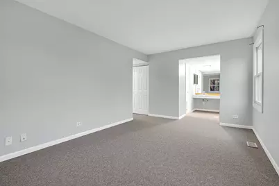 [Address not provided], Hoffman Estates, IL 60169 - Photo 19