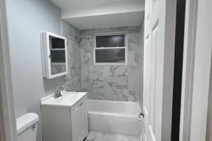 4629 Main St, Skokie, IL 60076 - Photo 5