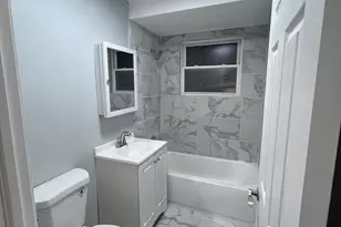 4629 Main St, Skokie, IL 60076 - Photo 9