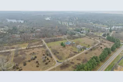 127 Flambeau Lane, Dixon, IL 61021 - Photo 9