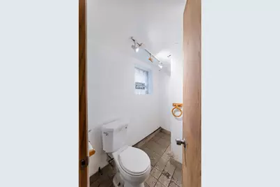 7255 S Artesian Avenue, Chicago, IL 60629 - Photo 23