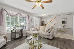 2697 Creekside Ln, Morris, IL 60450 - Photo 7