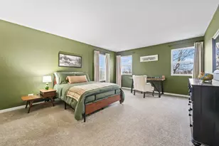 38 E Meadow Dr, Cortland, IL 60112 - Photo 39