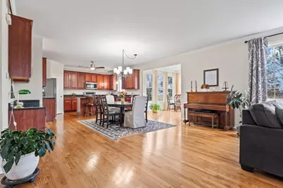 38 E Meadow Drive, Cortland, IL 60112 - Photo 13