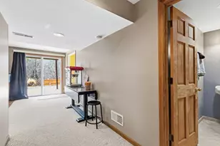 2138 N Green Valley Ln, Round Lake Beach, IL 60073 - Photo 23