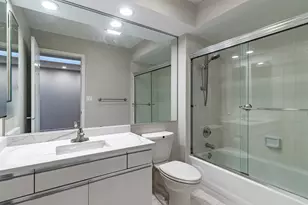 1087 Deerfield Pl, Highland Park, IL 60035 - Photo 25