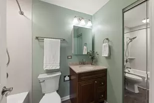 416 S Park St, Westmont, IL 60559 - Photo 15