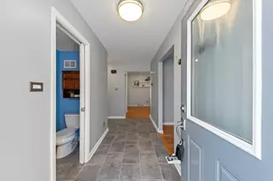 416 S Park St, Westmont, IL 60559 - Photo 3