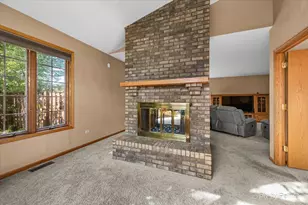 4319 Mc Cauley Rd, Woodstock, IL 60098 - Photo 7