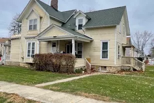 554 S 4th St, Aurora, IL 60505 - Photo 3