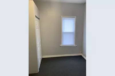 7749 S Muskegon Avenue, Chicago, IL 60649 - Photo 7