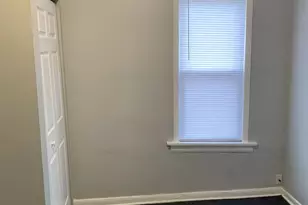 7749 S Muskegon Ave, Chicago, IL 60649 - Photo 7