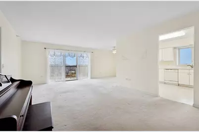 7450 Lincoln Avenue #609, Skokie, IL 60077 - Photo 3