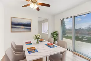 8926 Butterfield Ln, Orland Park, IL 60462 - Photo 9