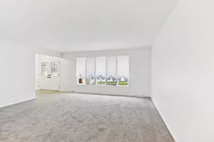 8926 Butterfield Ln, Orland Park, IL 60462 - Photo 5