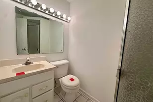 7777 Ramsgate Cir S, Hanover Park, IL 60133 - Photo 21