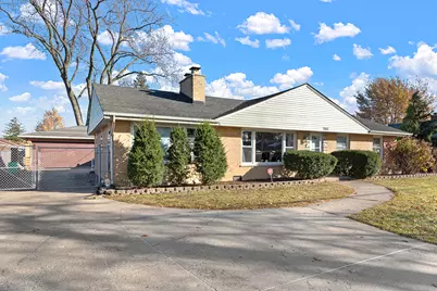 9007 Ridgeland Avenue, Oak Lawn, IL 60453 - Photo 1