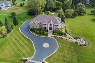 121 Florence Ave, Inverness, IL 60010 - Photo 3