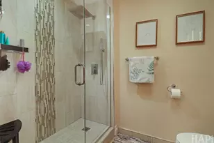 5400 Astor Ln, Rolling Meadows, IL 60008 - Photo 17