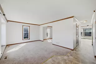 1047 Waterford Cut, Crystal Lake, IL 60014 - Photo 5