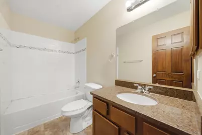 1047 Waterford Cut, Crystal Lake, IL 60014 - Photo 15