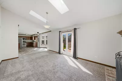 1047 Waterford Cut, Crystal Lake, IL 60014 - Photo 11