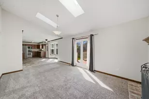 1047 Waterford Cut, Crystal Lake, IL 60014 - Photo 11