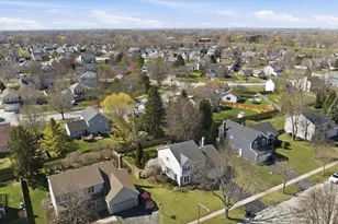 1047 Waterford Cut, Crystal Lake, IL 60014 - Photo 25