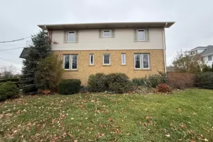 1420 Oakton St, Park Ridge, IL 60068 - Photo 1