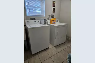 [Address not provided], Elmwood Park, IL 60707 - Photo 17