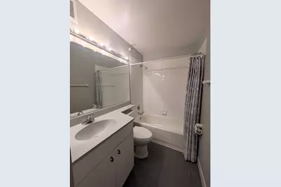 3660 N Lake Shore Drive #2008, Chicago, IL 60613 - Photo 23