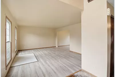 1155 Hanover Drive, Batavia, IL 60510 - Photo 11