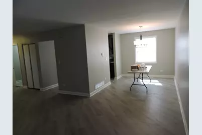 407 Beechwood Drive, Westmont, IL 60559 - Photo 3