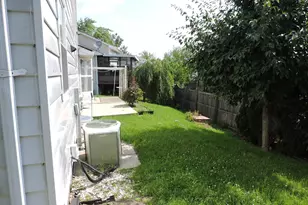 407 Beechwood Dr, Westmont, IL 60559 - Photo 25