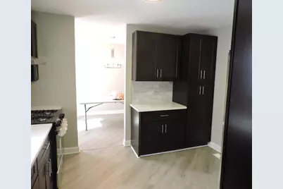 407 Beechwood Drive, Westmont, IL 60559 - Photo 9