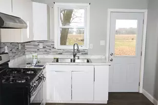 4603 Cleveland St, Streator, IL 61364 - Photo 9