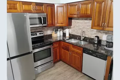 1S265 Holyoke Lane, Villa Park, IL 60181 - Photo 5