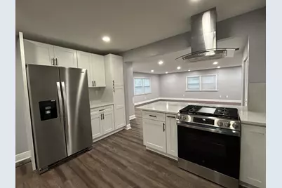 616 Parkside Circle, Streamwood, IL 60107 - Photo 7