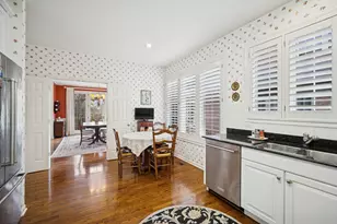 831 Balmoral Ln, Northbrook, IL 60062 - Photo 11